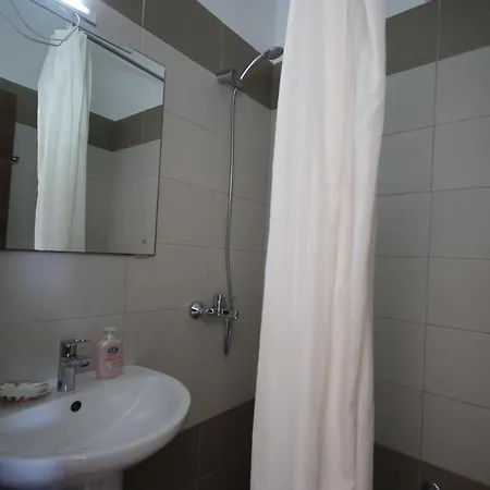 Mato Aparthotel *