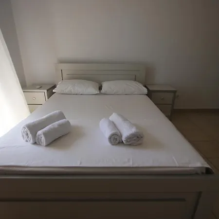 Mato Lejlighedshotel Himarë